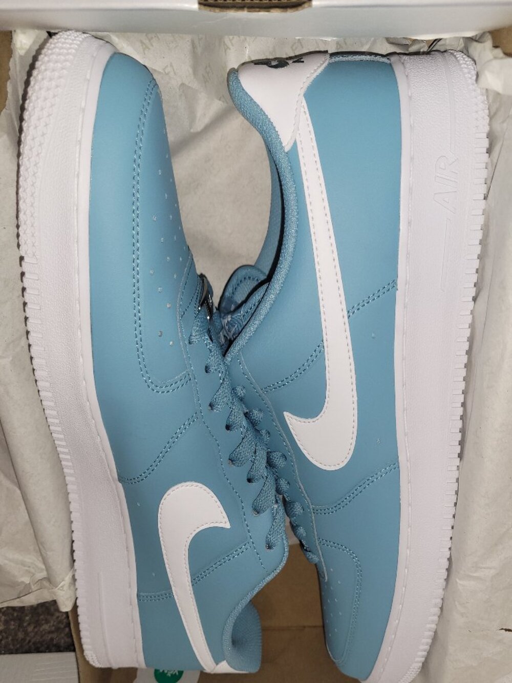 NIKE Air Force 1- Men's